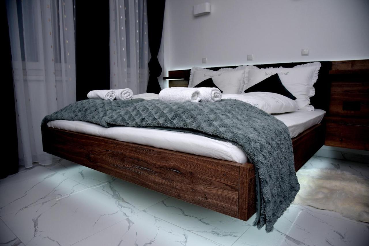 La Luna Premium Deluxe Apartment With Free Jacuzzi, Bikes & Covered Parking Nasice Εξωτερικό φωτογραφία